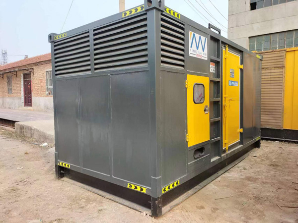 秀山柴油发电机输出电流大小是有什么决定的？