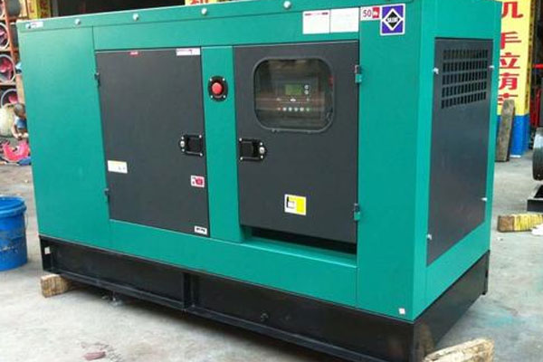 秀山如何检查机油的使用时间？